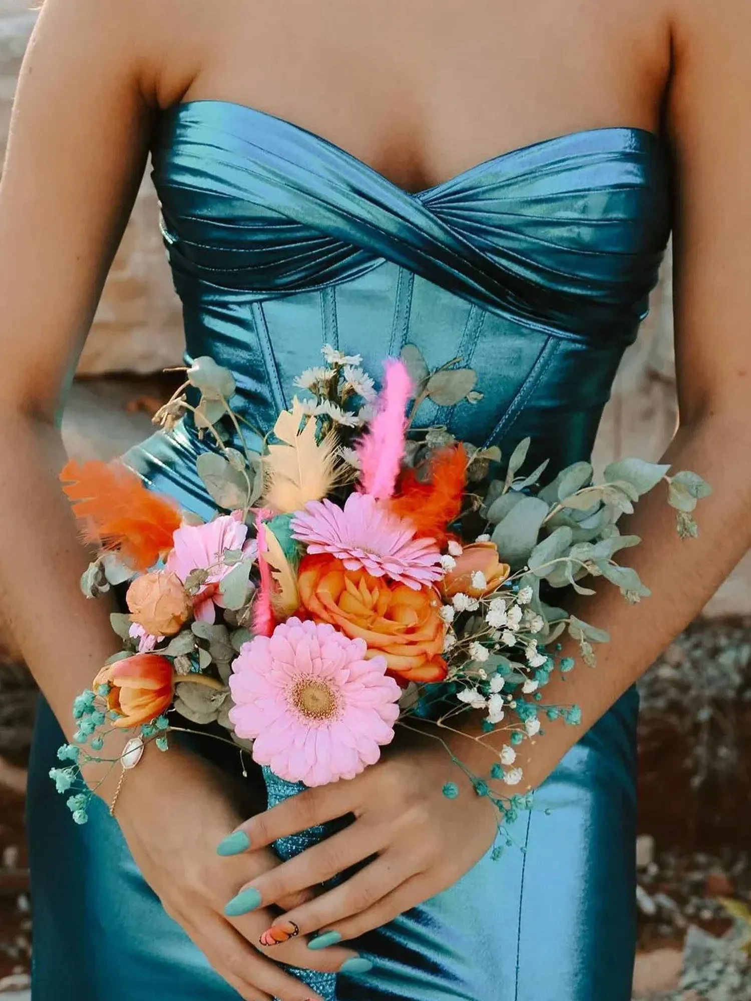Charming Mermaid Sweetheart Sparkly Satin Prom Dress With Slit