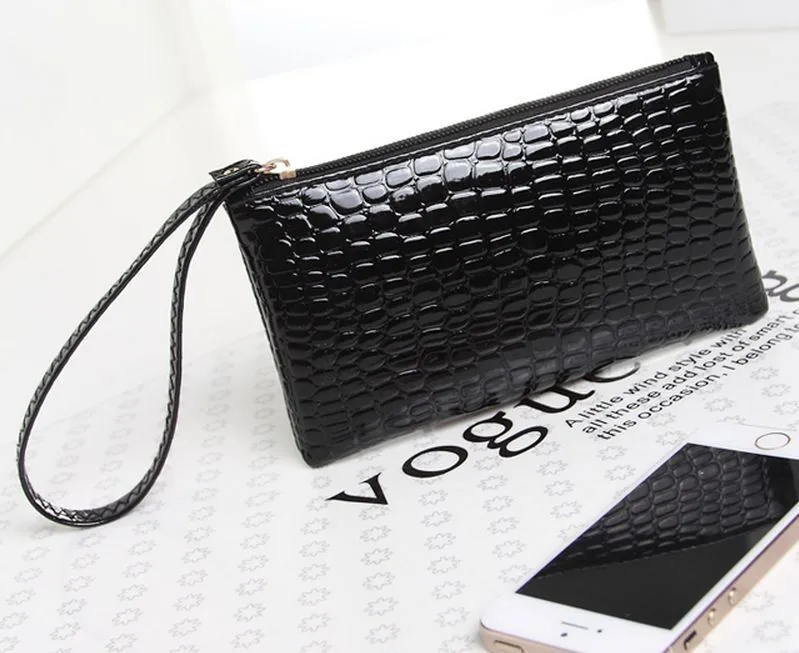 Crocodile/Stone Pattern Envelope Synthetic Leather Clutch Wrist/Shoulder Bag