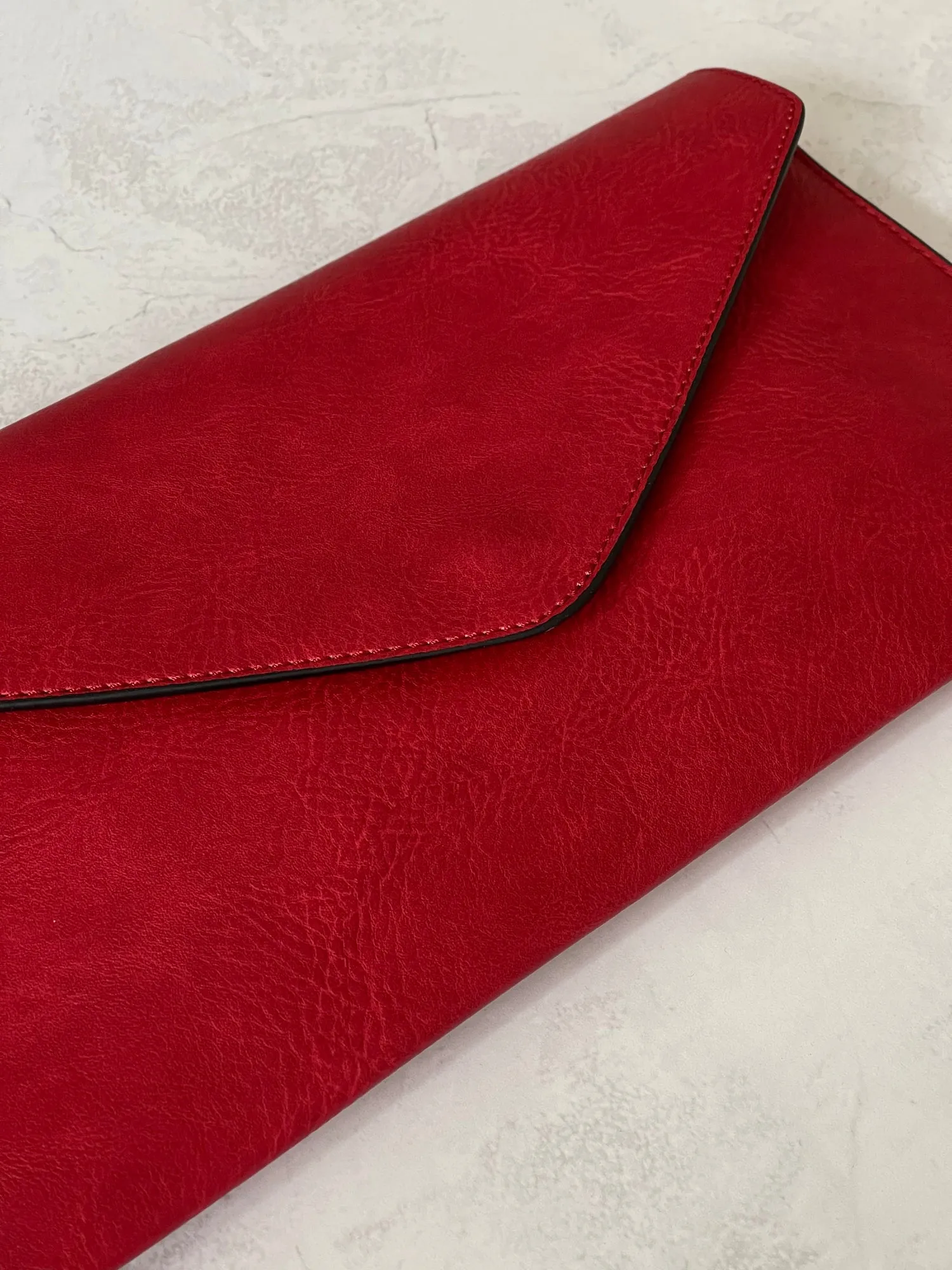 DEEP RED OVER-SIZED ENVELOPE CLUTCH BAG WITH LONG CROSS BODY AND WRISTLET STRAP